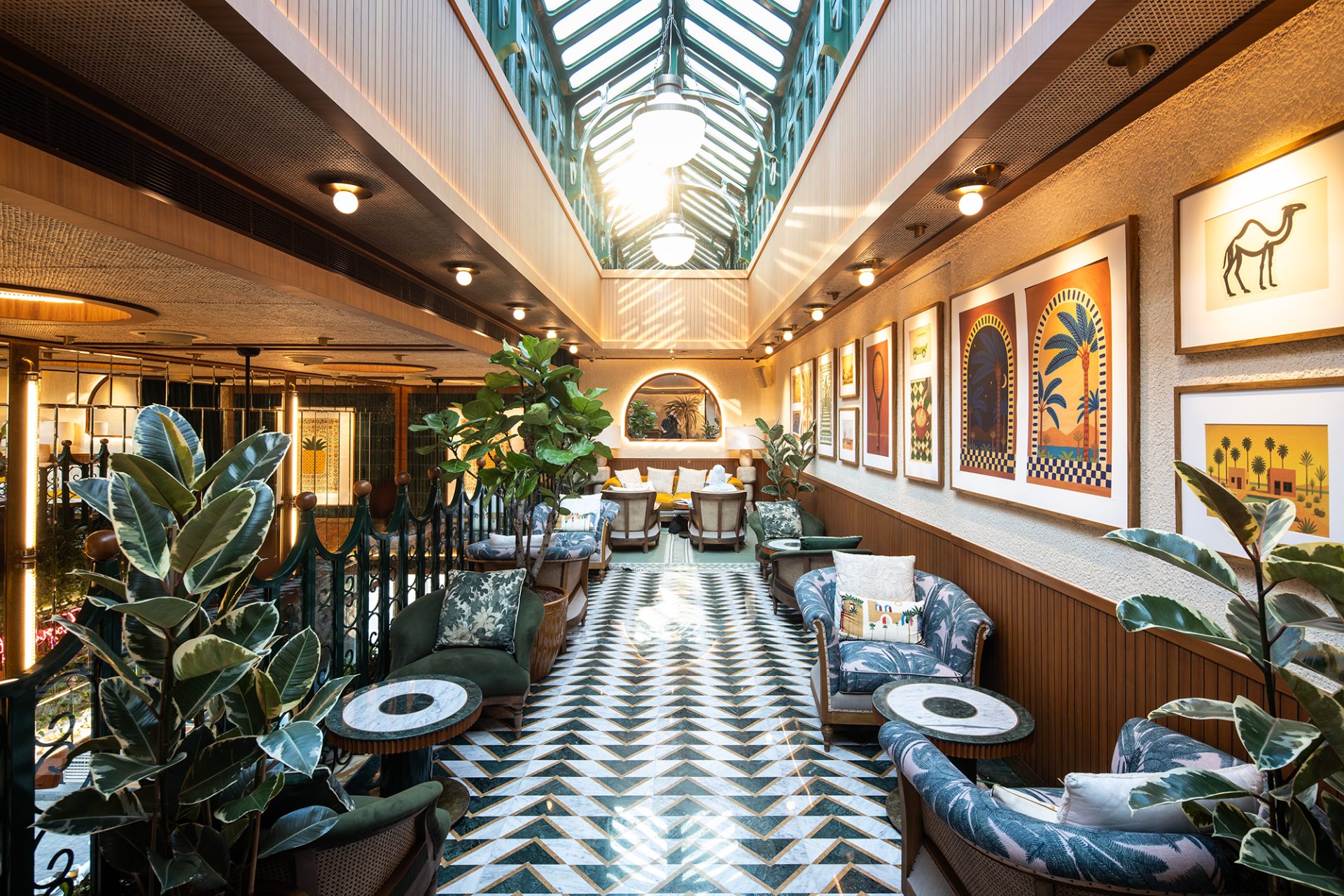 Ananas Mishref interior